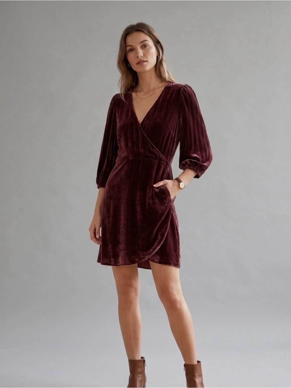 Wilfred Maroon Velvet V-Neck 3/4 length sleeve above the knee length dress